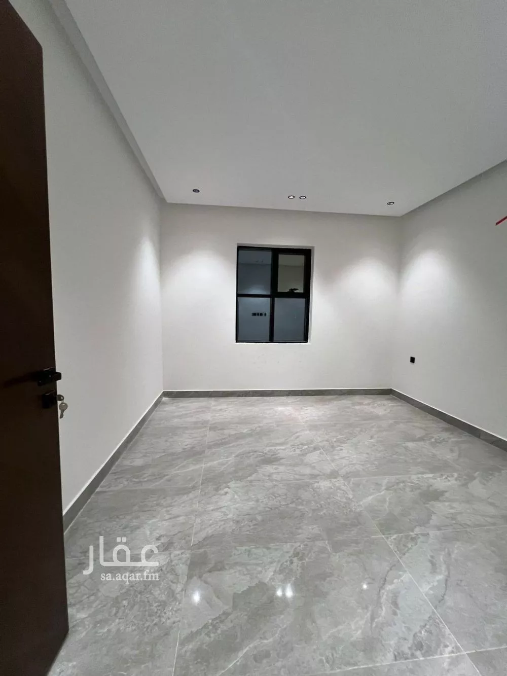 فيلا 7 غرف في ظهرة لبن 13