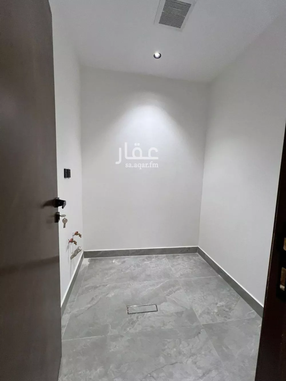 فيلا 7 غرف في ظهرة لبن 16