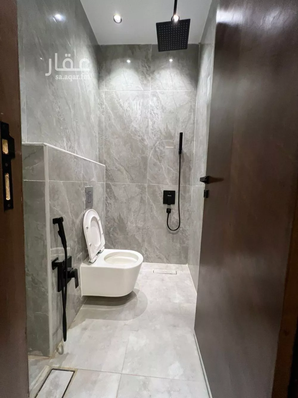فيلا 7 غرف في ظهرة لبن 6