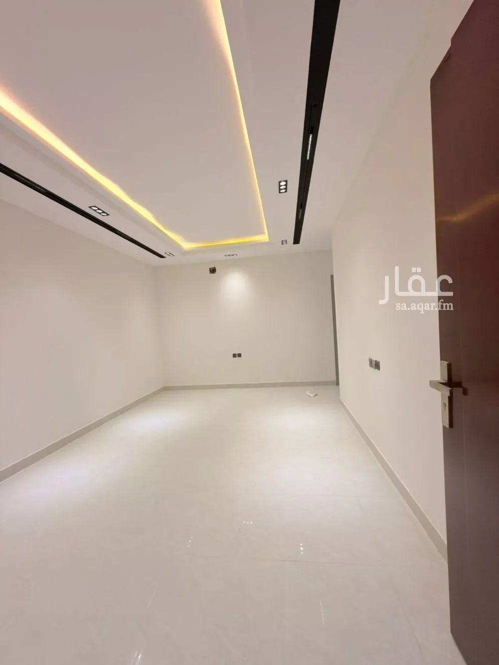 5 bedroom villa in Taibah 8