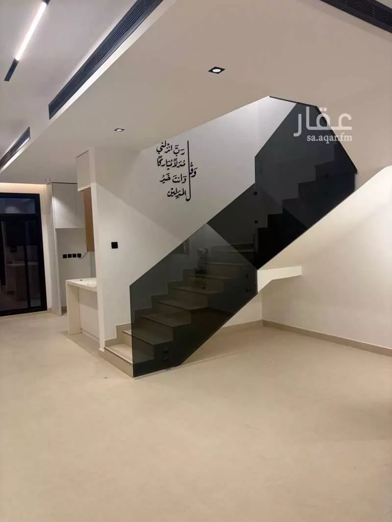 فيلا 5 غرف في النرجس 3