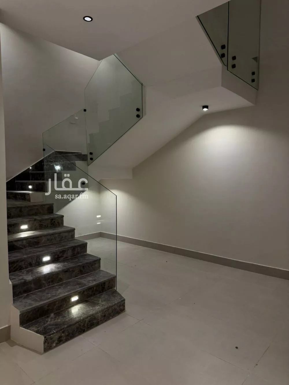 فيلا 5 غرف في المهدية 17