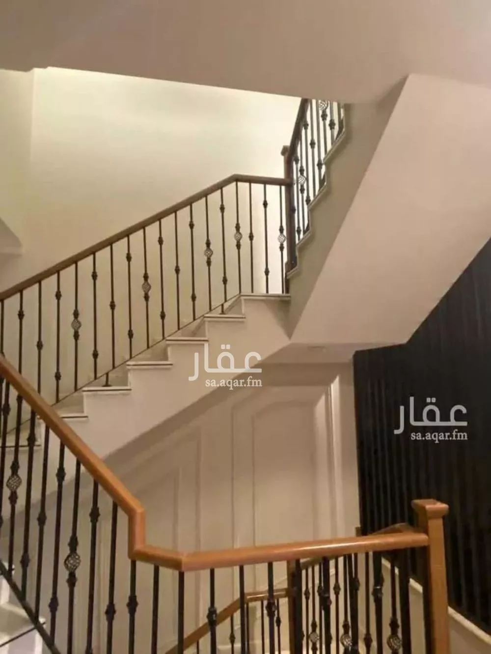 فيلا 5 غرف في عرقة 2