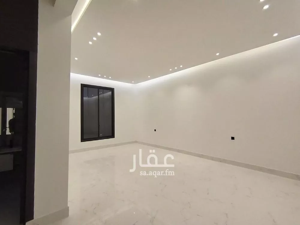 6 bedroom villa in Dhahrat Laban 14