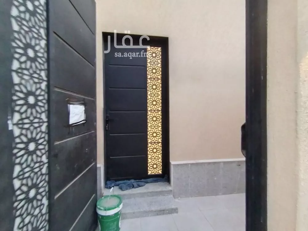 6 bedroom villa in Dhahrat Laban 21