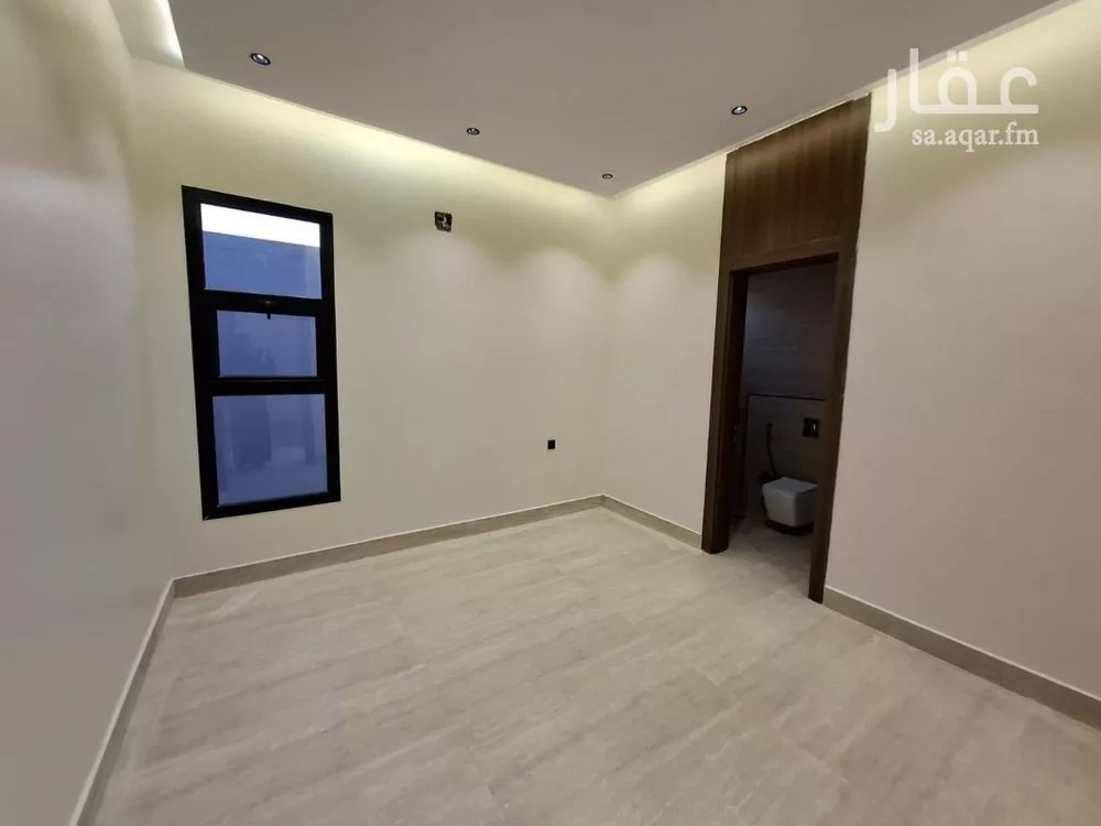 5 bedroom villa in Badr 6