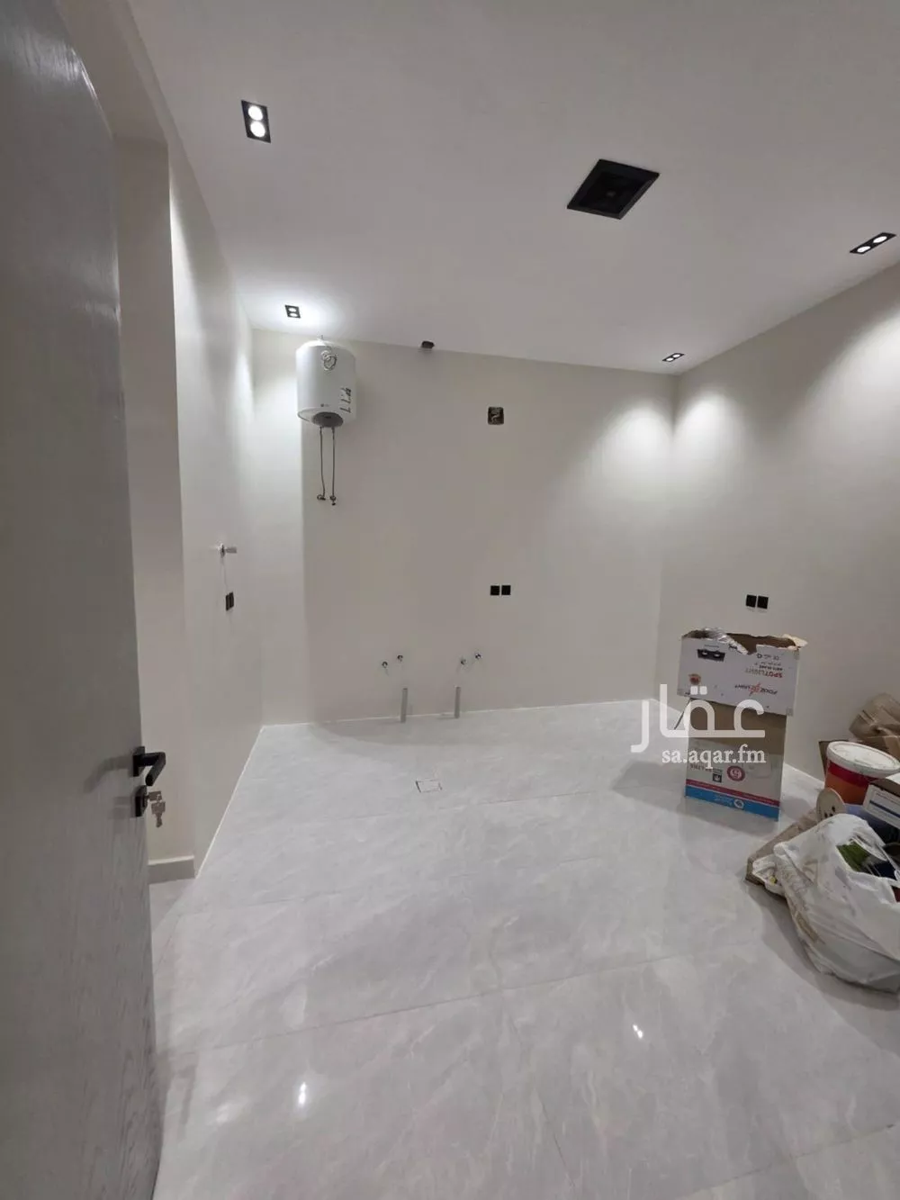 6 bedroom apartment in Ash Sharq 17