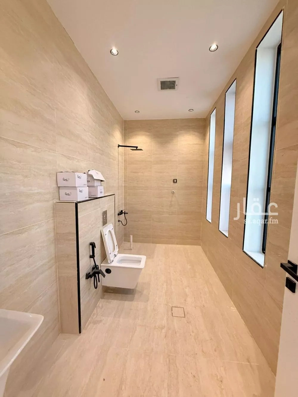6 bedroom villa in Al Uraija Al Gharbiyah 19