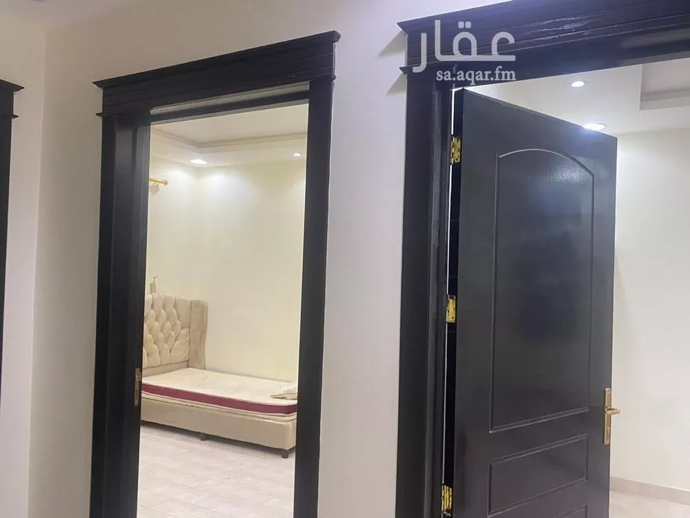 فيلا 14 غرف في الجنادرية 17