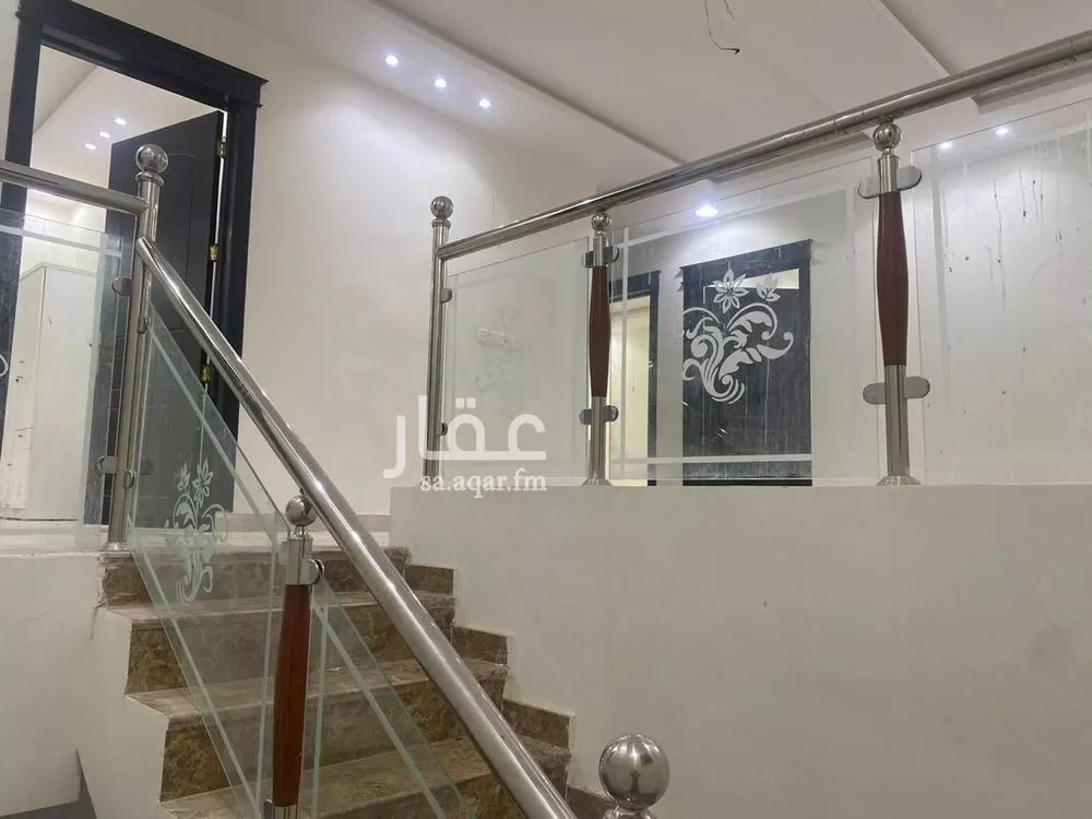 فيلا 14 غرف في الجنادرية 8