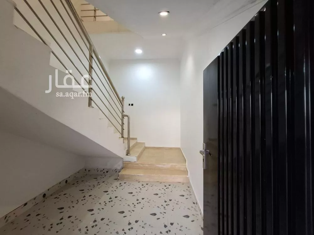 فيلا 5 غرف في بدر 15