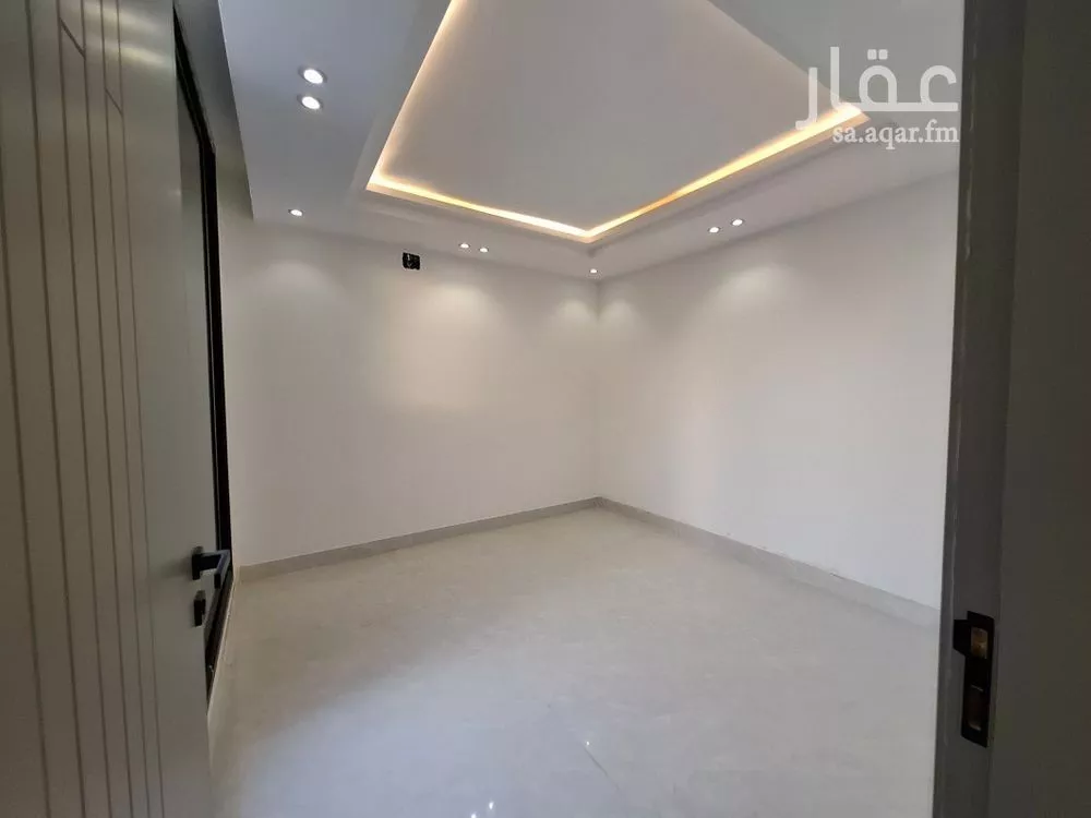 فيلا 5 غرف في بدر 5