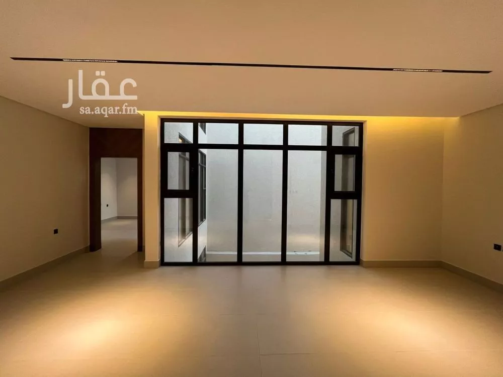 5 bedroom villa in Al Mahdiyyah 13