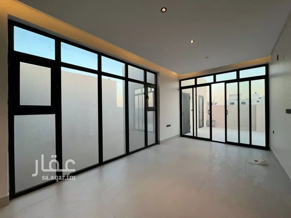 5 bedroom villa in Al Mahdiyyah 14