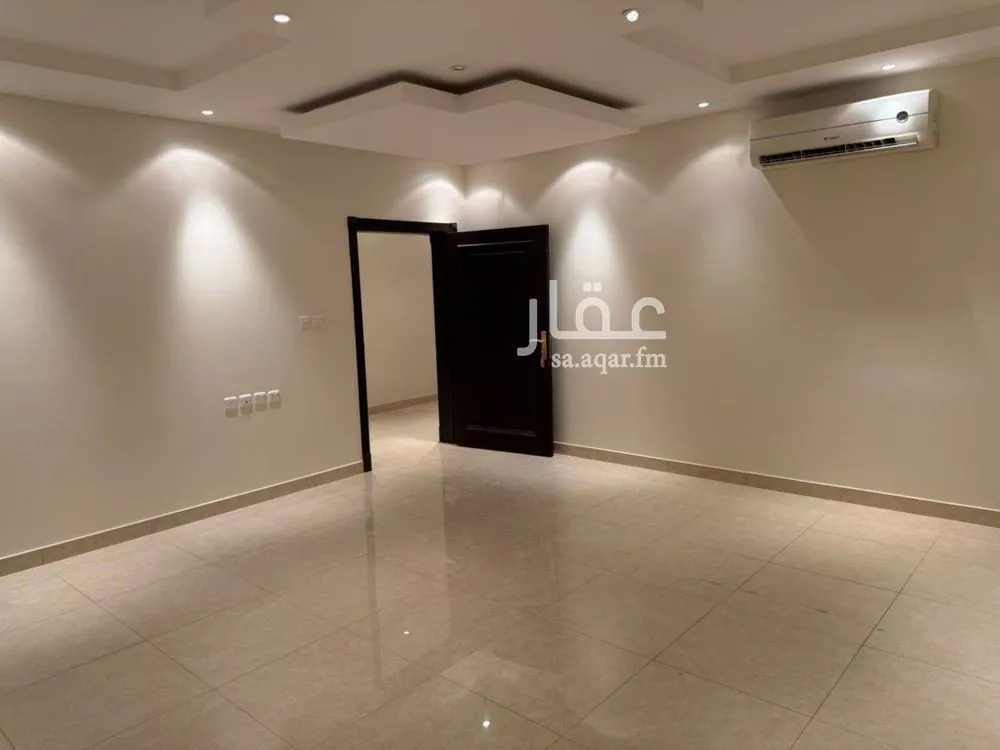 7 bedroom villa in Salah Ad Din 2