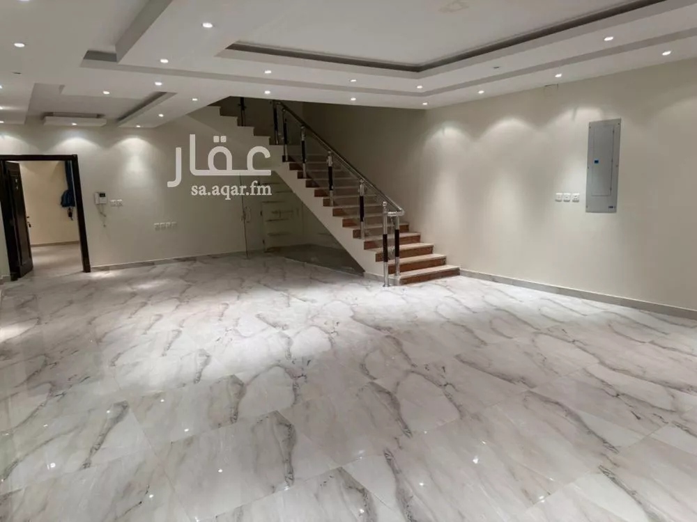 7 bedroom villa in Salah Ad Din 9