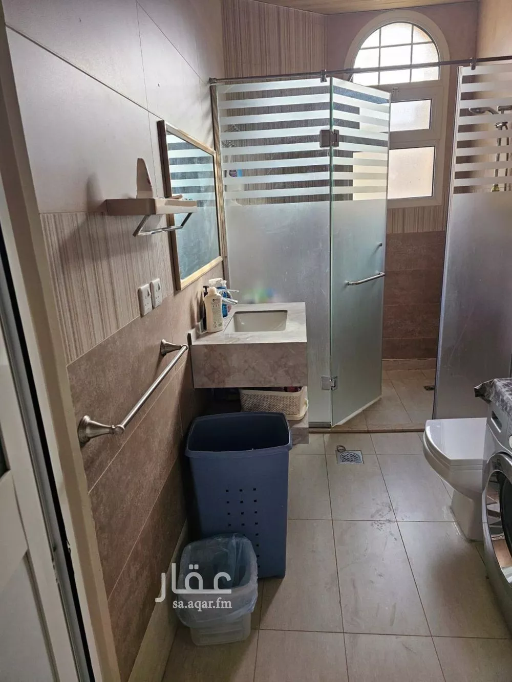 8 bedroom villa in Al Khaleej 2