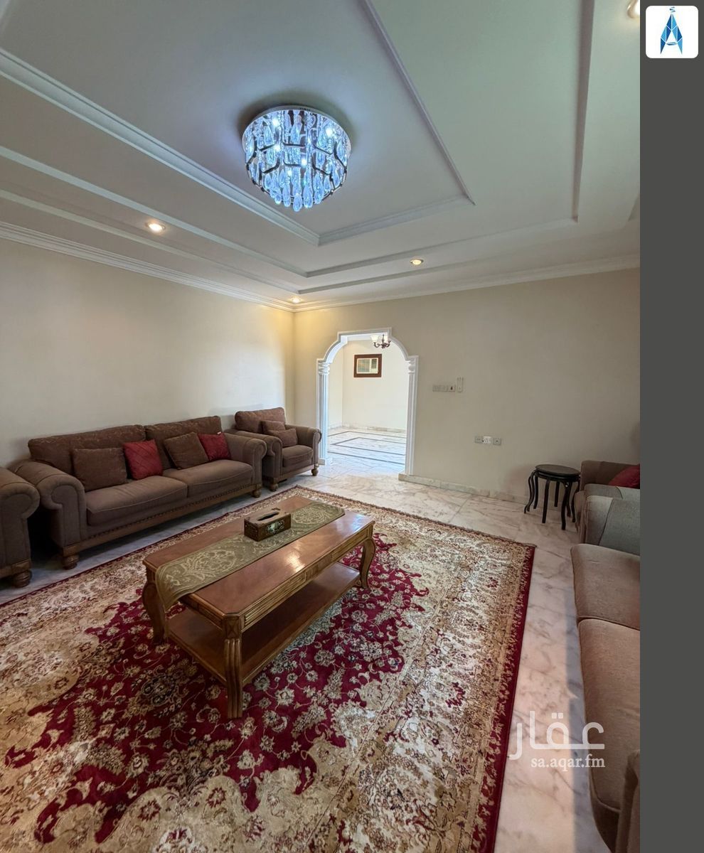5 bedroom villa in Al Wadi, Riyadh 13