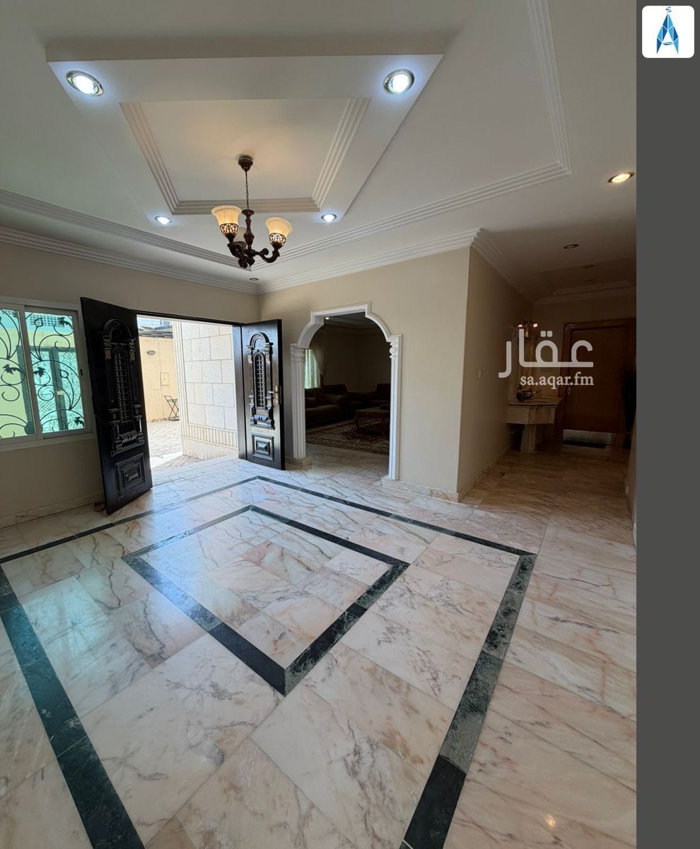 5 bedroom villa in Al Wadi, Riyadh 11