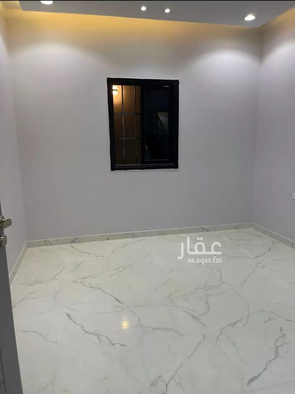فيلا 6 غرف في الرمال 11