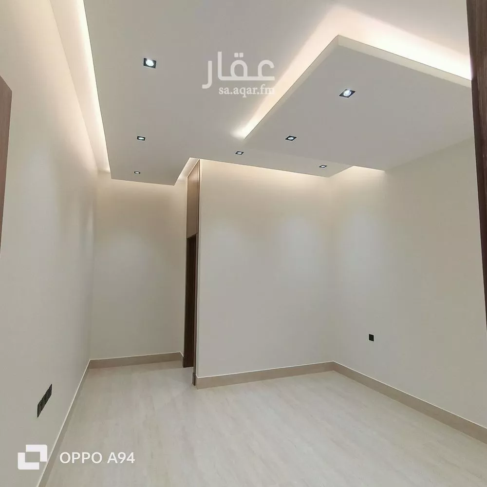 فيلا 4 غرف في النرجس 10