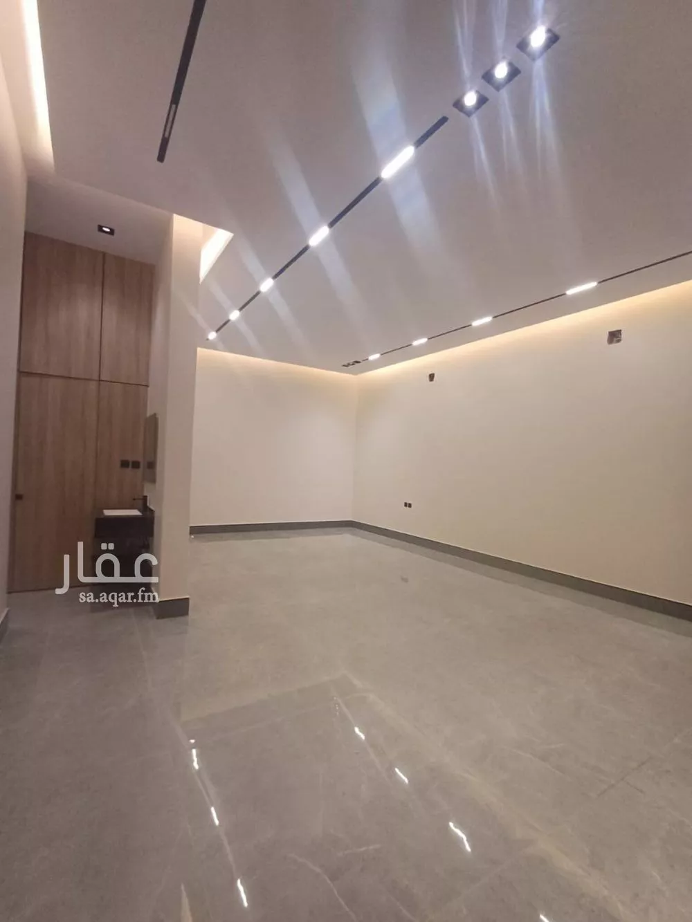 7 bedroom villa in Ash Sharq 16