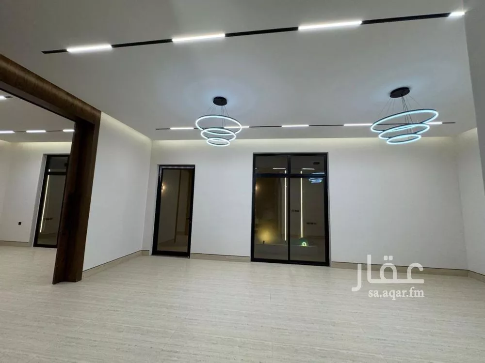 5 bedroom apartment in Ash Sharq 12