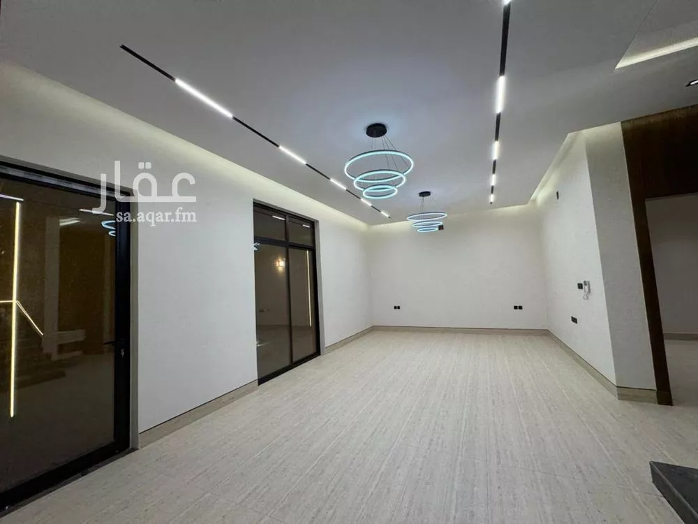 5 bedroom apartment in Ash Sharq 5