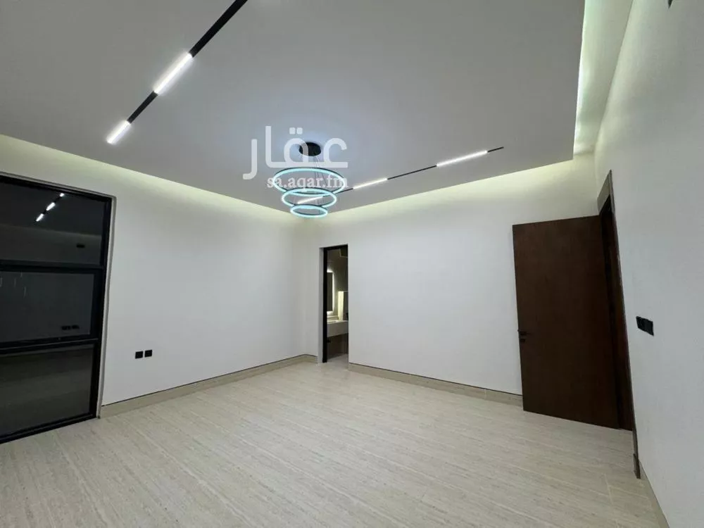 5 bedroom apartment in Ash Sharq 7