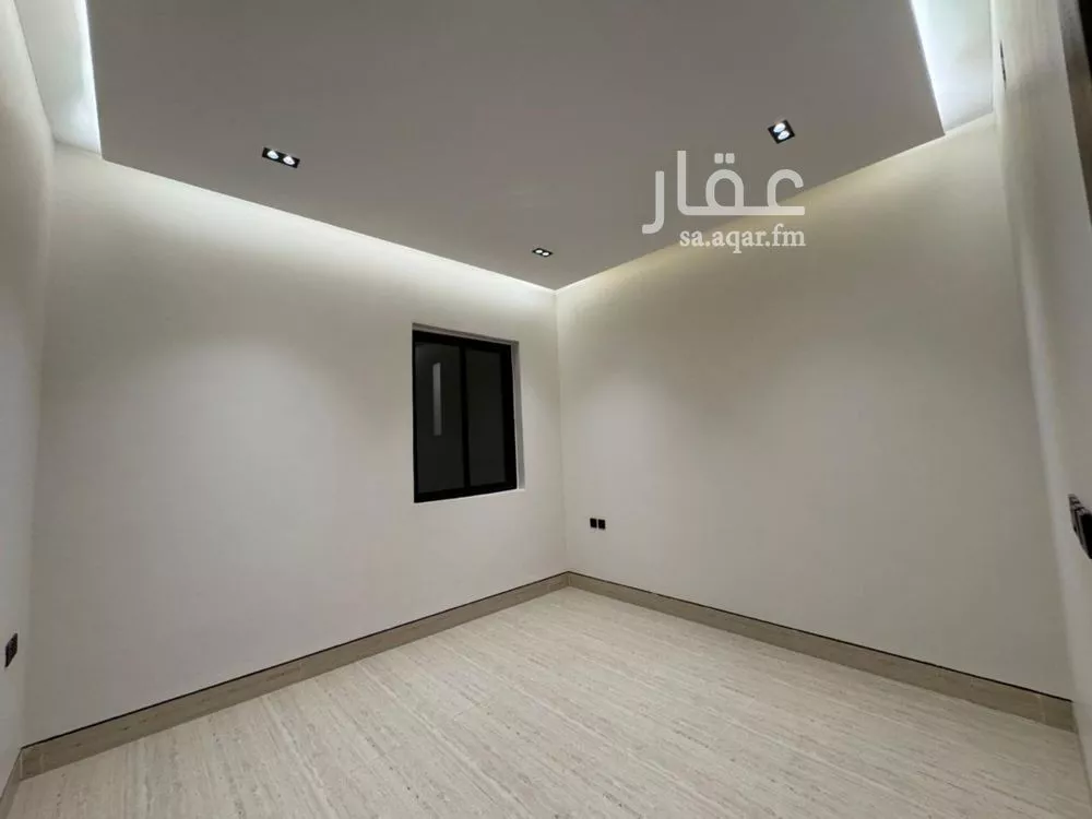 5 bedroom apartment in Ash Sharq 9