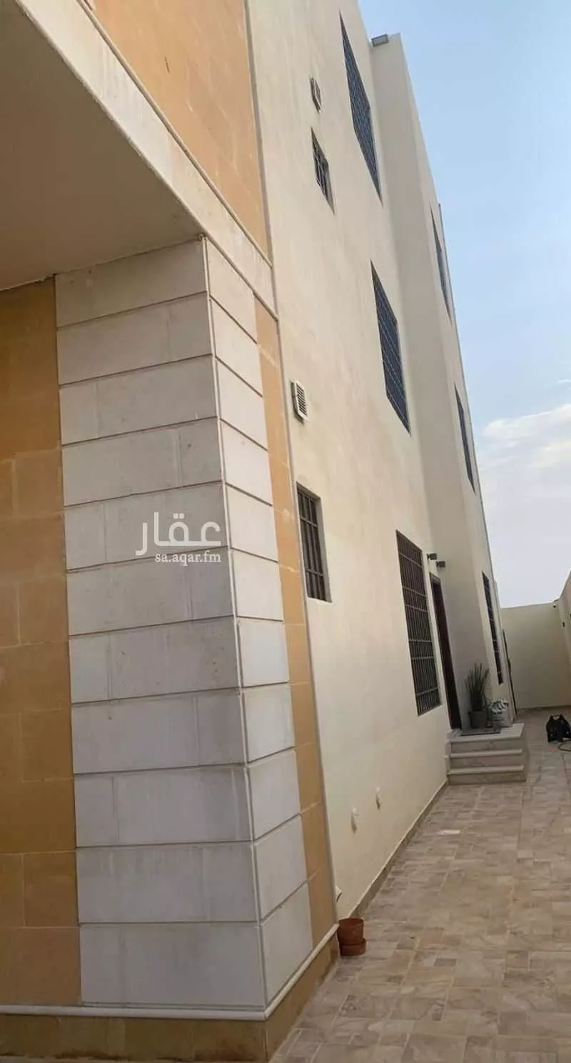 5 bedroom villa in Al Shiraa 10