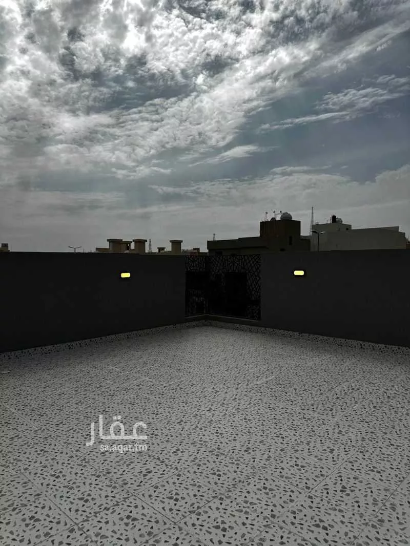 فيلا 6 غرف في طيبة 4