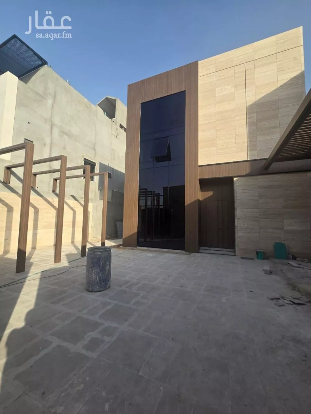 5 bedroom villa in Al Yasmin 2