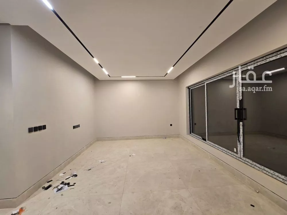 5 bedroom villa in Al Yasmin 8