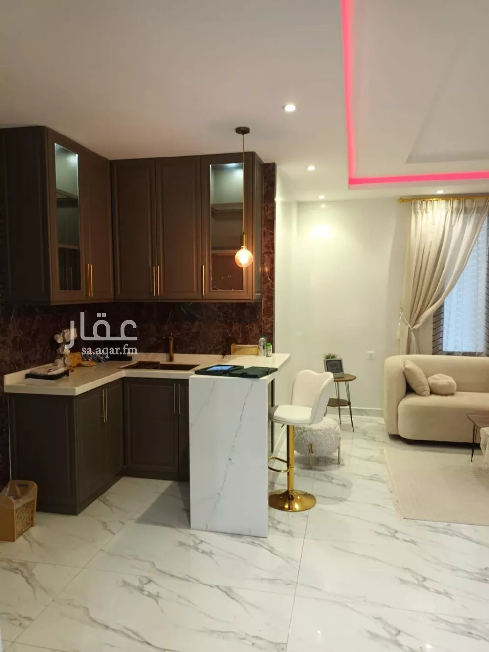 فيلا 6 غرف في العارض 11