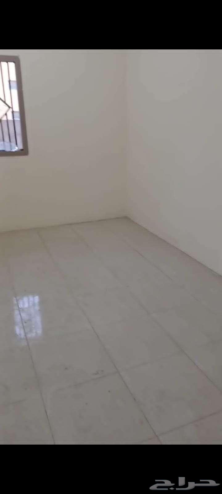 شقة  في الفتح 4
