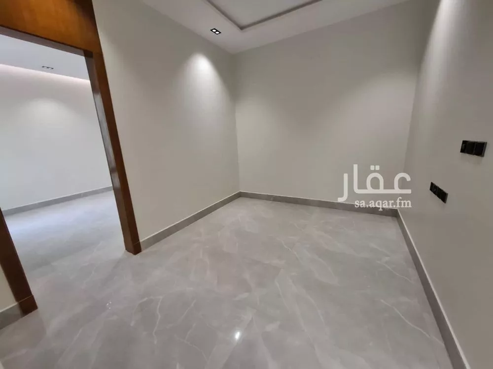 6 bedroom villa in Dhahrat Laban 18
