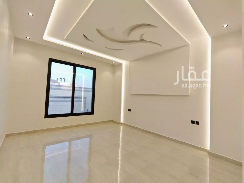 4 bedroom villa in Al Rimal 5