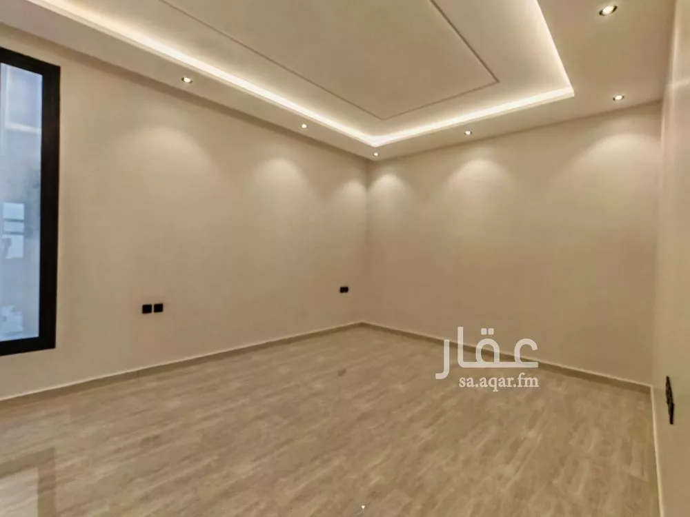 4 bedroom villa in Al Rimal 10