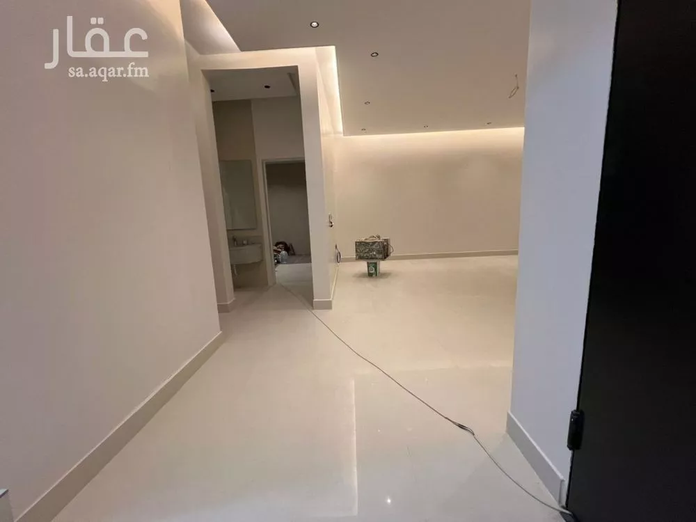 فيلا 7 غرف في ظهرة لبن 7