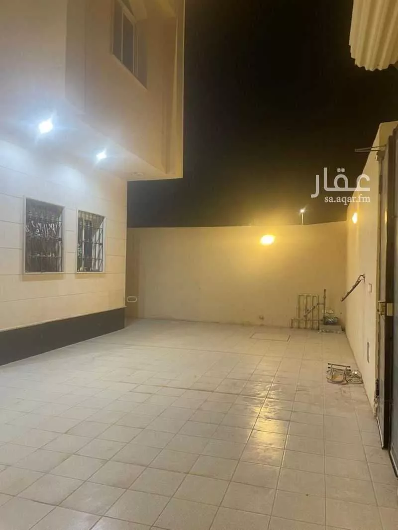 فيلا 8 غرف في اللؤلؤ 8