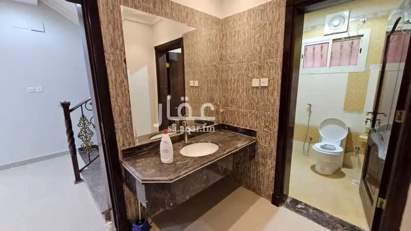 10 bedroom villa in Mudhainib 4