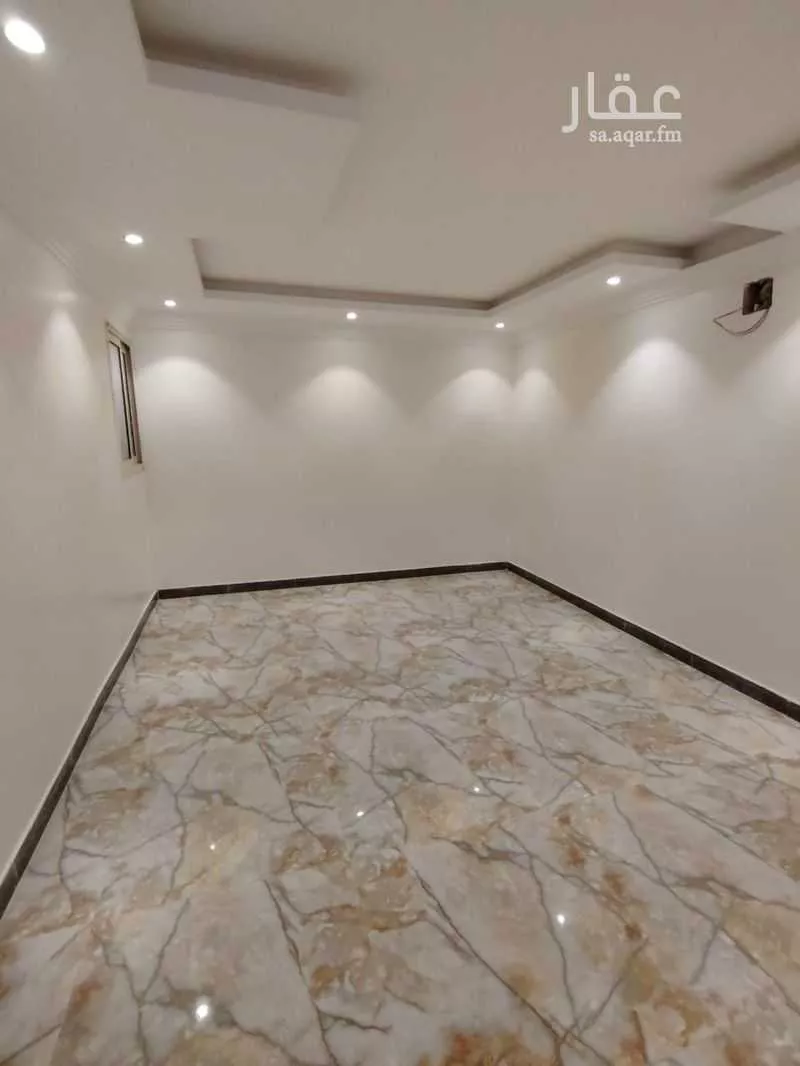 4 bedroom apartment in Al Salam 5