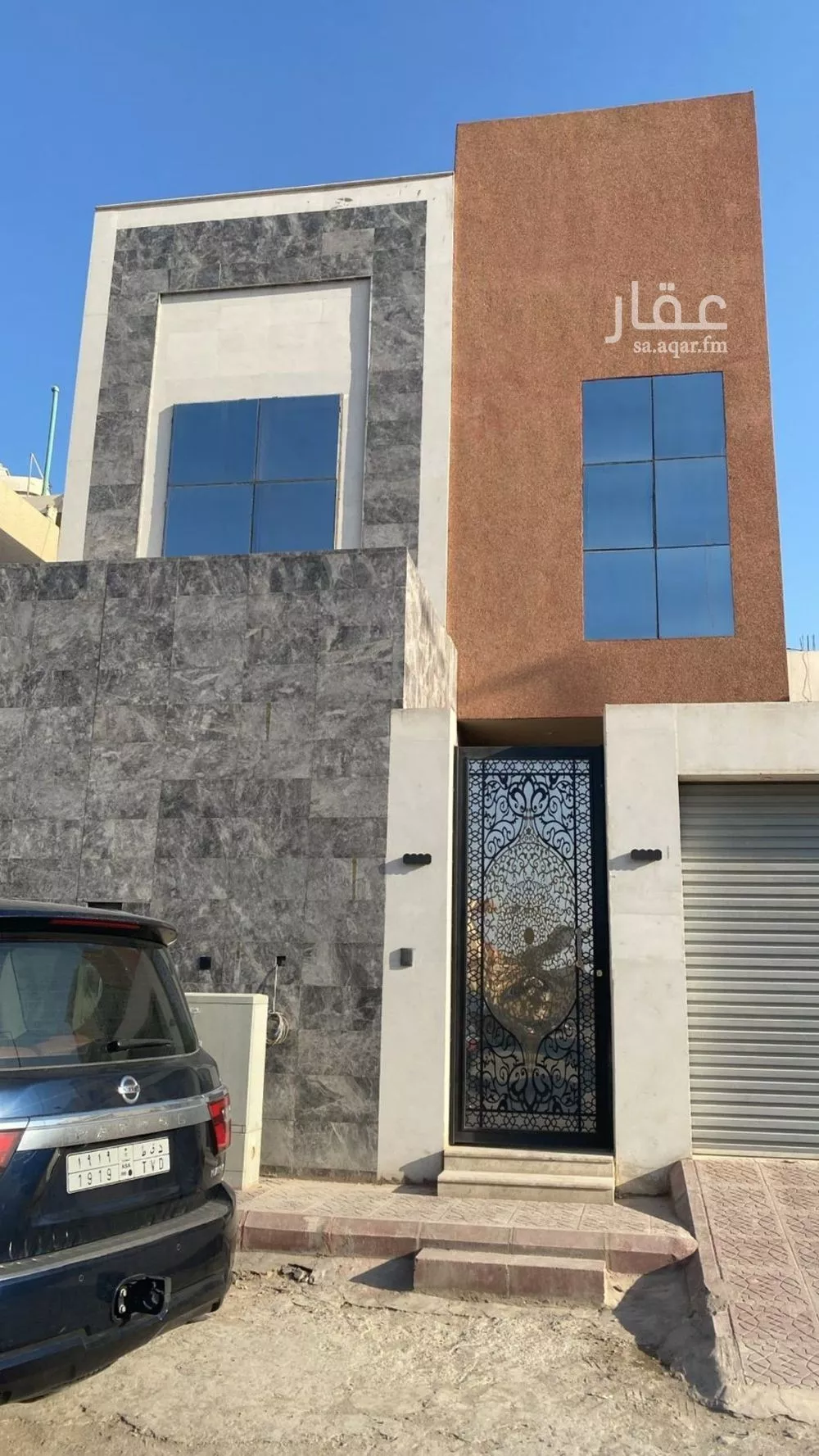 فيلا 5 غرف في العقيق 3