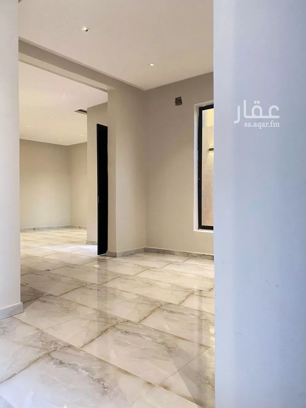 6 bedroom villa in Al Janadriyah 6