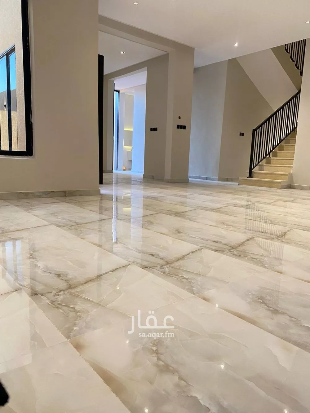 6 bedroom villa in Al Janadriyah 8