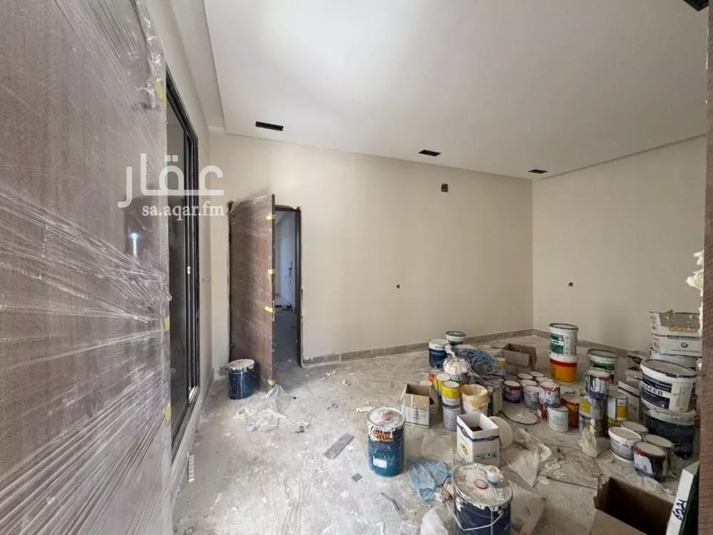 5 bedroom villa in Al Rimal 10
