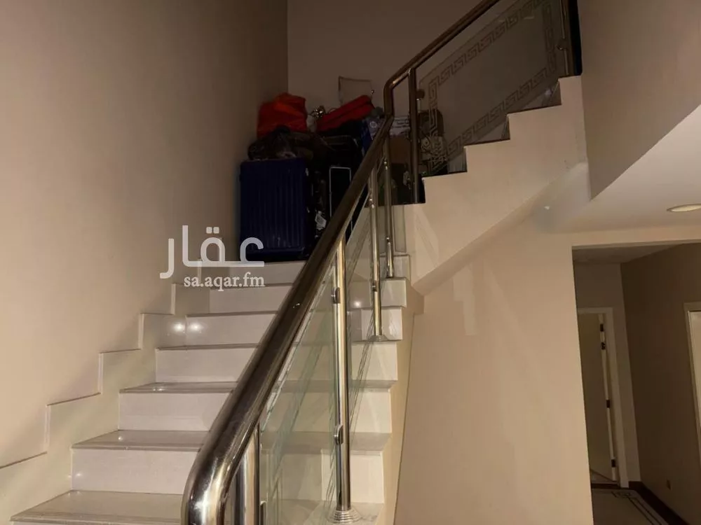 فيلا 5 غرف في الياسمين 12