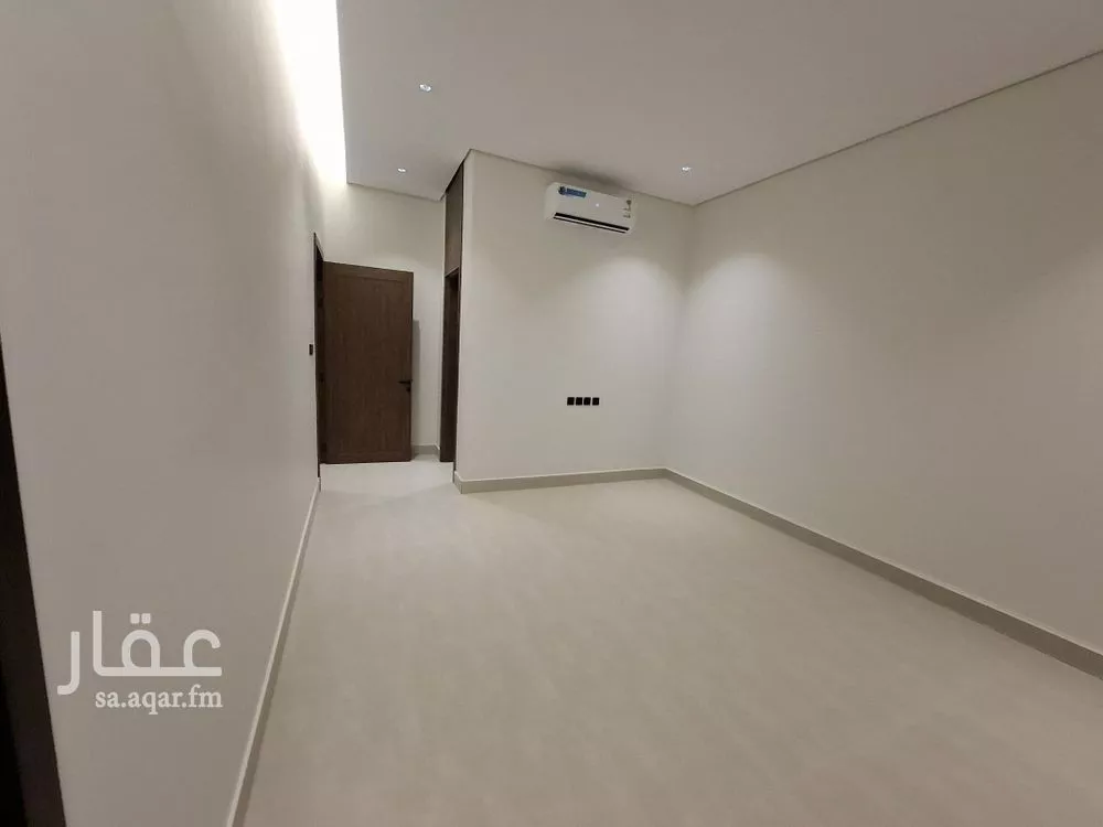 فيلا 5 غرف في الجنادرية 12