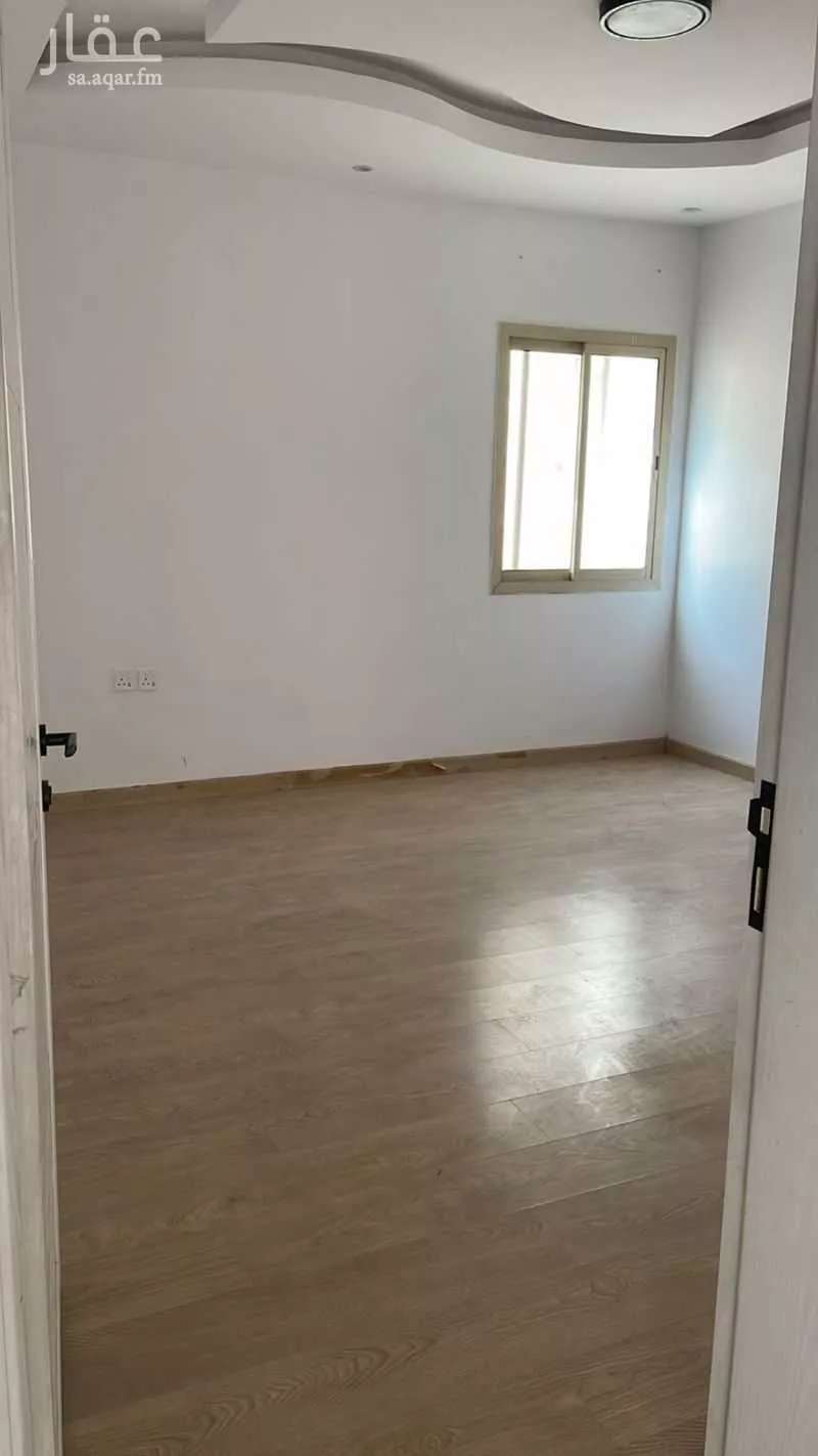4 bedroom apartment in Al Malqa 8
